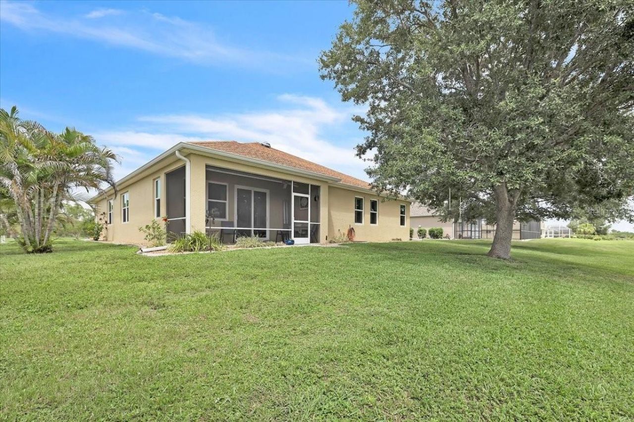 12933 SW Pembroke Circle S, Lake Suzy, FL 34269 Photo