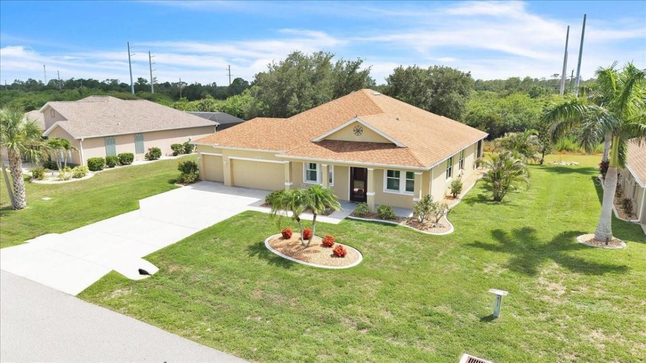 12933 SW Pembroke Circle S, Lake Suzy, FL 34269 Photo