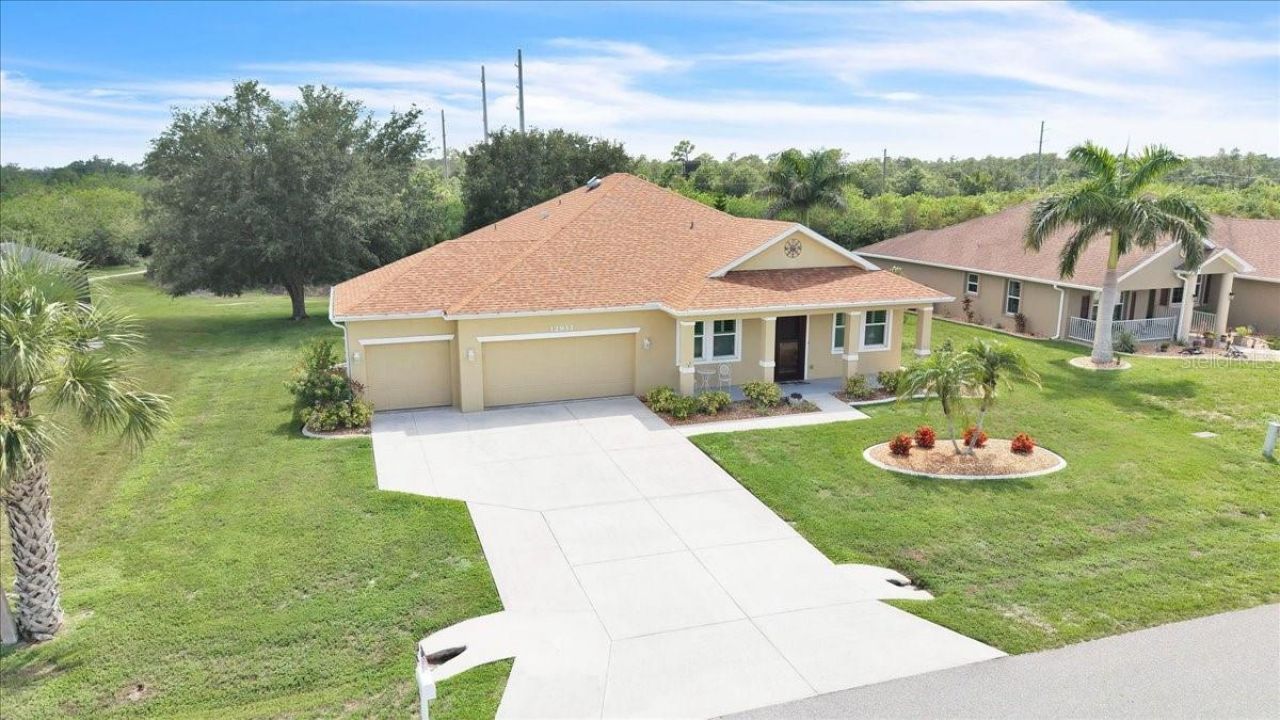 12933 SW Pembroke Circle S, Lake Suzy, FL 34269 Photo