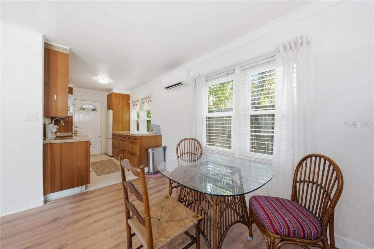 745 Alamanda Way S, Saint Petersburg, FL 33705 Photo