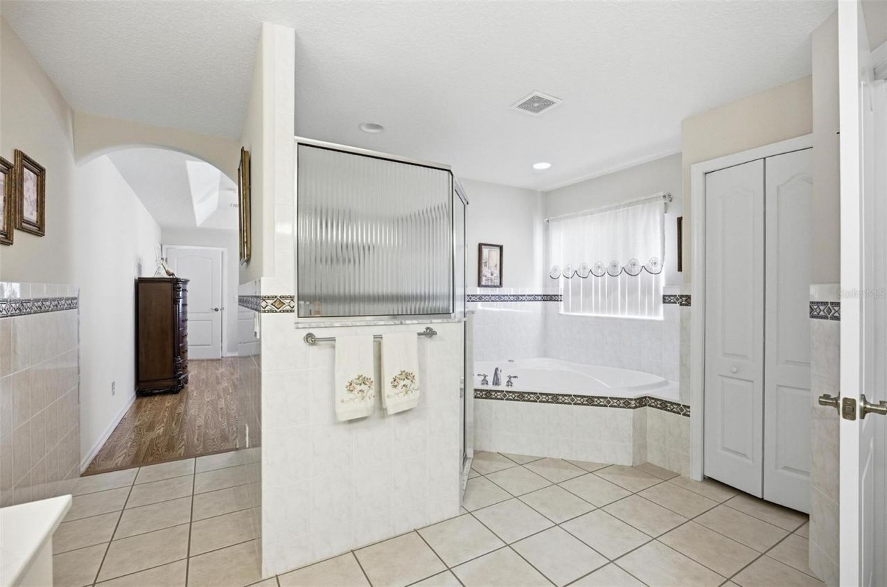 3 Falls Place , Palm Coast, FL 32137 Photo