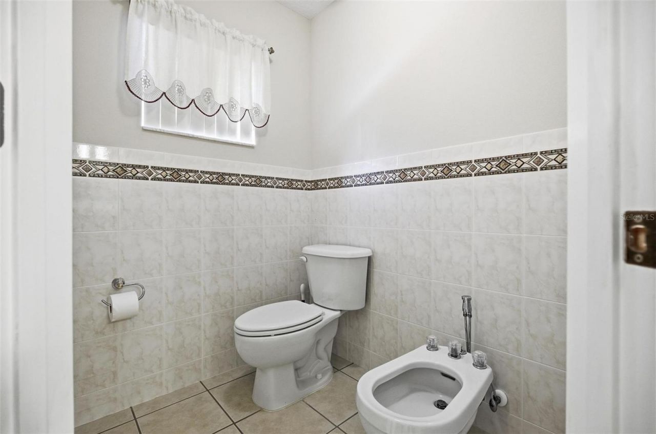 3 Falls Place , Palm Coast, FL 32137 Photo