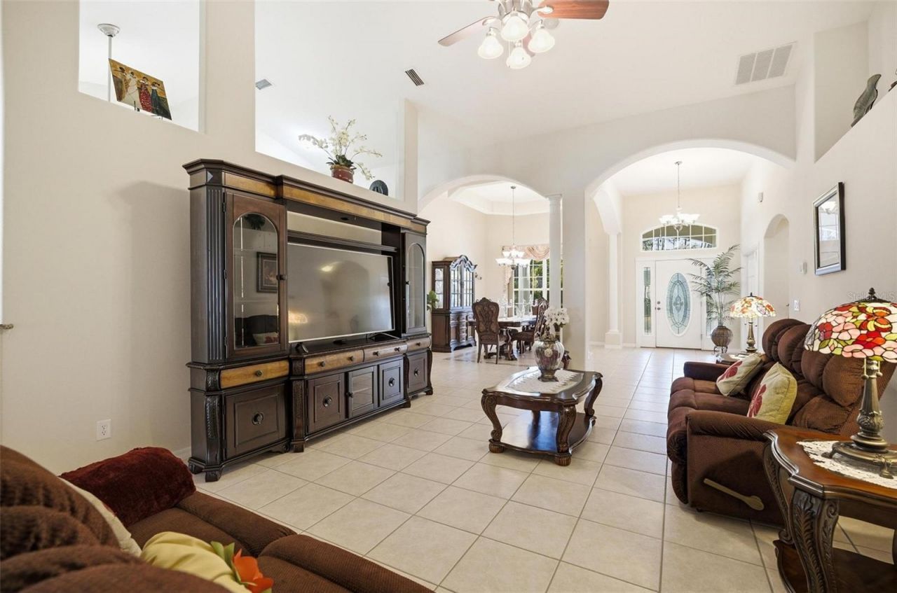 3 Falls Place , Palm Coast, FL 32137 Photo