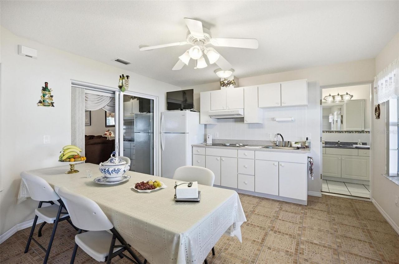 3 Falls Place , Palm Coast, FL 32137 Photo