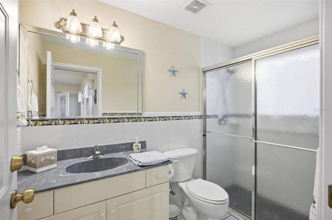 3 Falls Place , Palm Coast, FL 32137 Photo