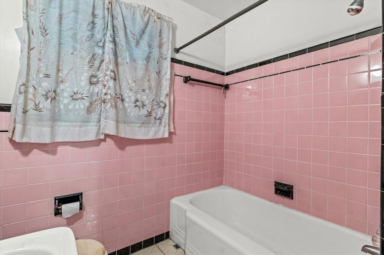 1208 28th Street W, Bradenton, FL 34205 Photo