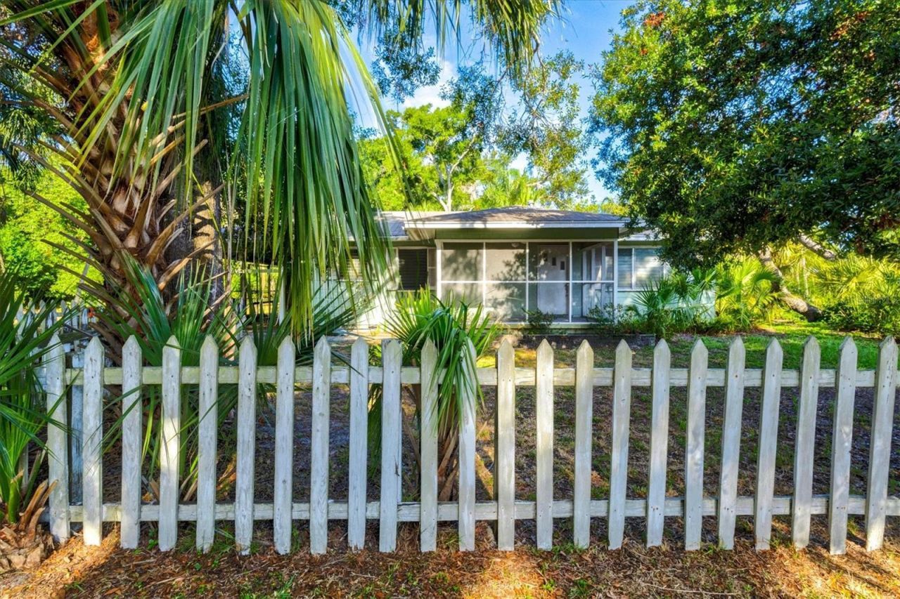 1208 28th Street W, Bradenton, FL 34205 Photo