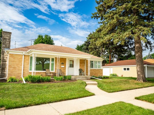 4501 Graceland Blvd, Racine, WI 53405