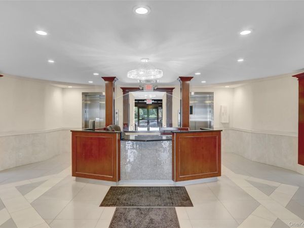 230 Hilton Avenue , Unit 15, Hempstead, NY 11550