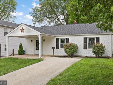 92 FLORENCE AVENUE, ASTON, PA 19014