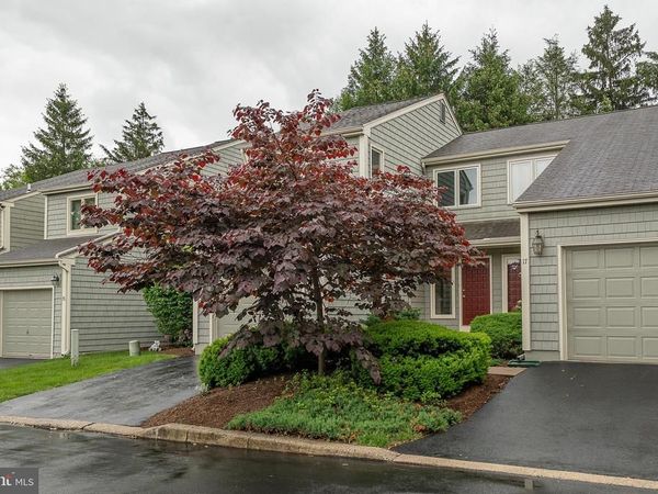 16 W HARRISON ROAD W, Unit 16, WEST CHESTER, PA 19380