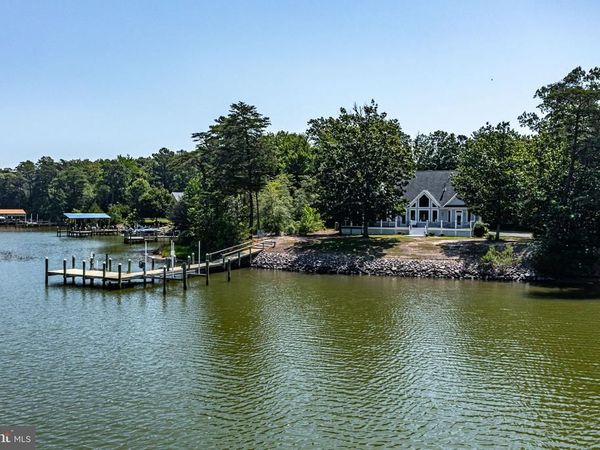 392 LAUREL LANE , HEATHSVILLE, VA 22473