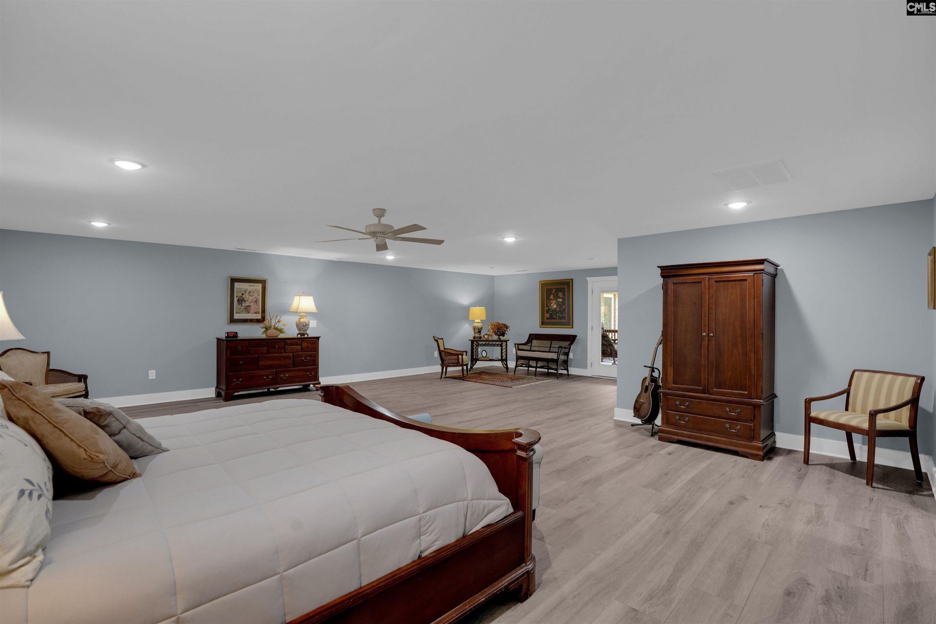 187 Peach Tree Street  Photo 13