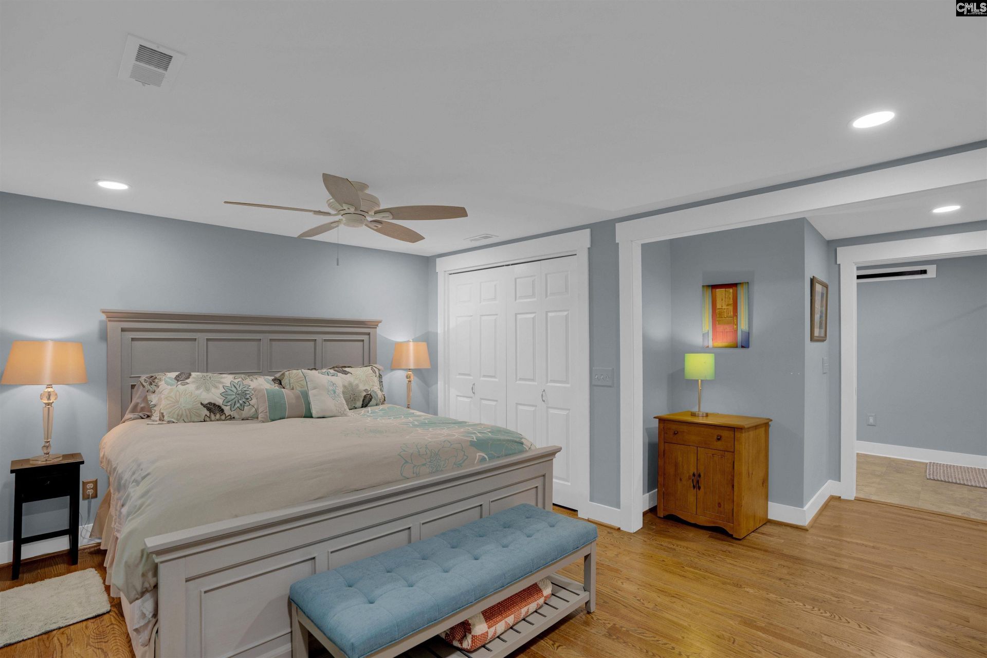 187 Peach Tree Street  Photo 32