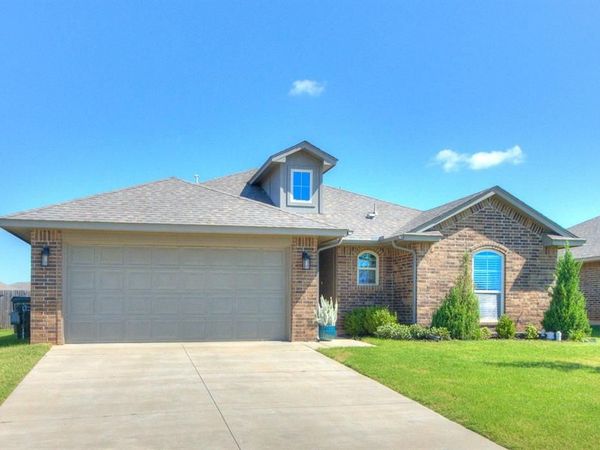 3915 Abingdon Drive, Norman, OK 73026