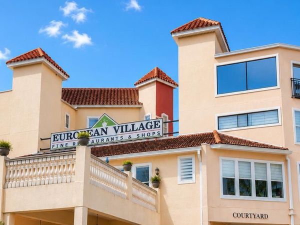 101 PALM HARBOR Parkway, Unit B320, Palm Coast, FL 32137