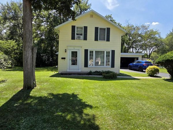 956 Cherry Street, Perrysburg, OH 43551