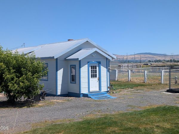 109 Miller Island Road, Klamath Falls, OR 97603