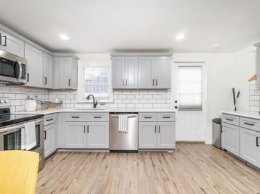 412 1st Street, Apex, NC 27502