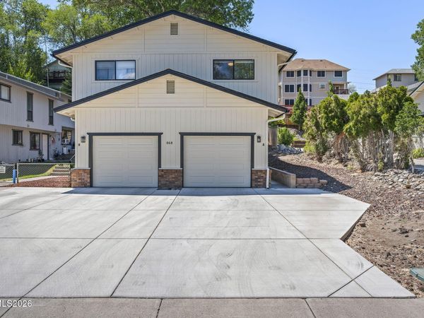 868 S Minnesota Street, Carson City, NV 89703