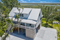 9661 Two Pines Road photo 4