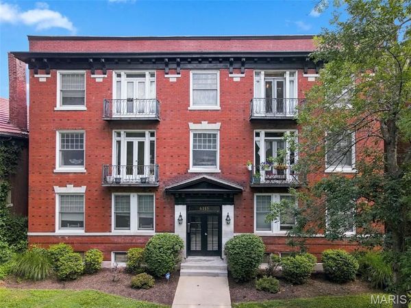 6115 Washington Boulevard, Unit 201, St Louis, MO 63112