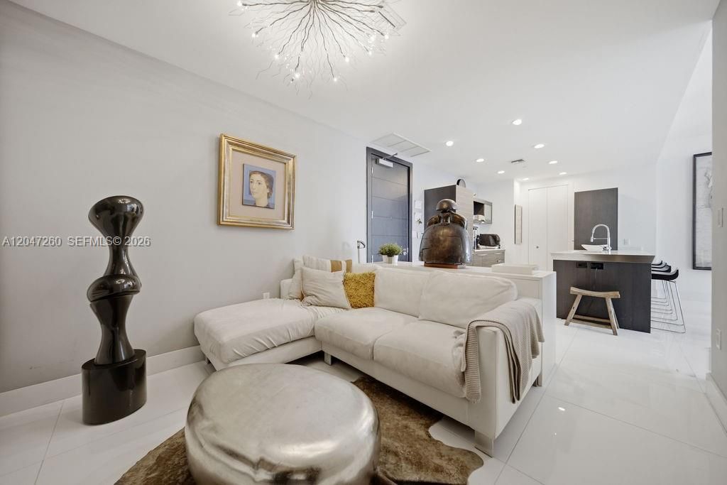 200 Biscayne Boulevard Way , Unit 5110, Miami, FL 33131 Photo