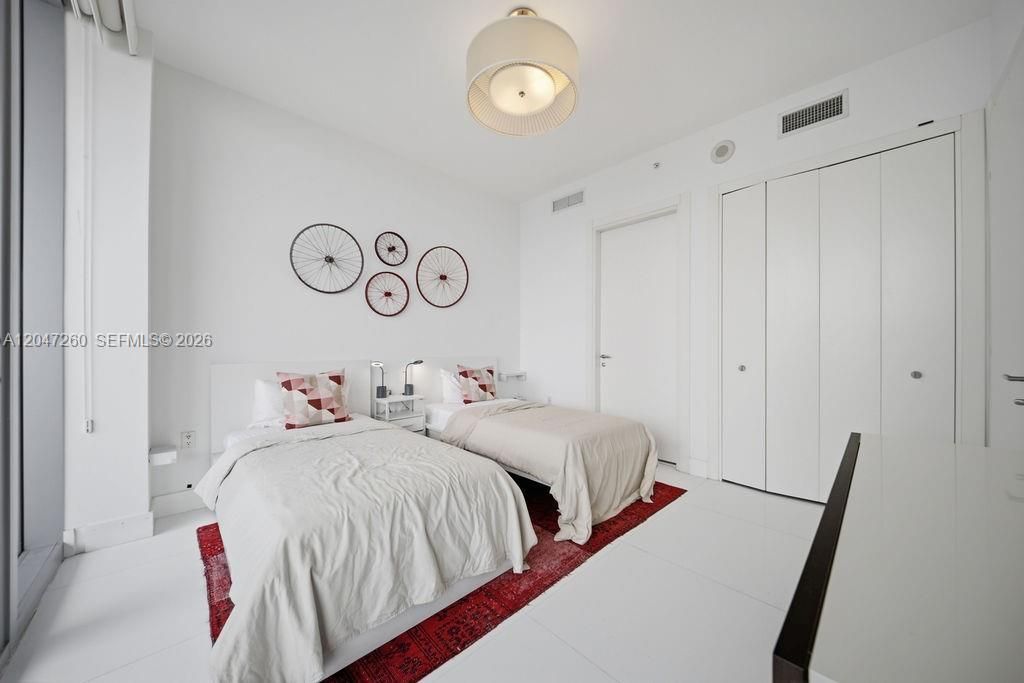 200 Biscayne Boulevard Way , Unit 5110, Miami, FL 33131 Photo