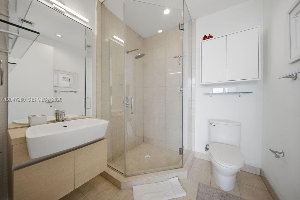 200 Biscayne Boulevard Way , Unit 5110, Miami, FL 33131 Photo