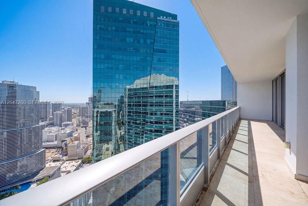 200 Biscayne Boulevard Way , Unit 5110, Miami, FL 33131 Photo