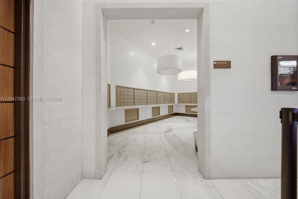 200 Biscayne Boulevard Way , Unit 5110, Miami, FL 33131 Photo