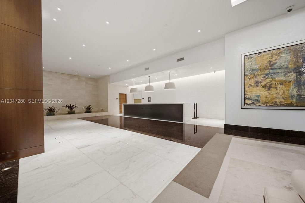200 Biscayne Boulevard Way , Unit 5110, Miami, FL 33131 Photo