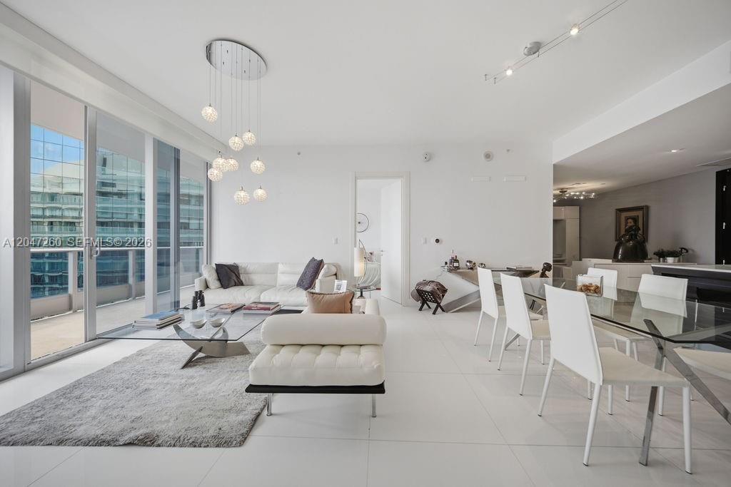 200 Biscayne Boulevard Way , Unit 5110, Miami, FL 33131 Photo