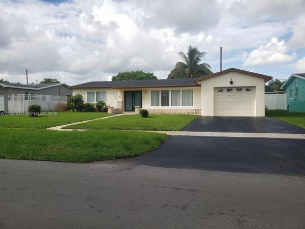 510 SW 70th Ave, Pembroke Pines, FL 33023