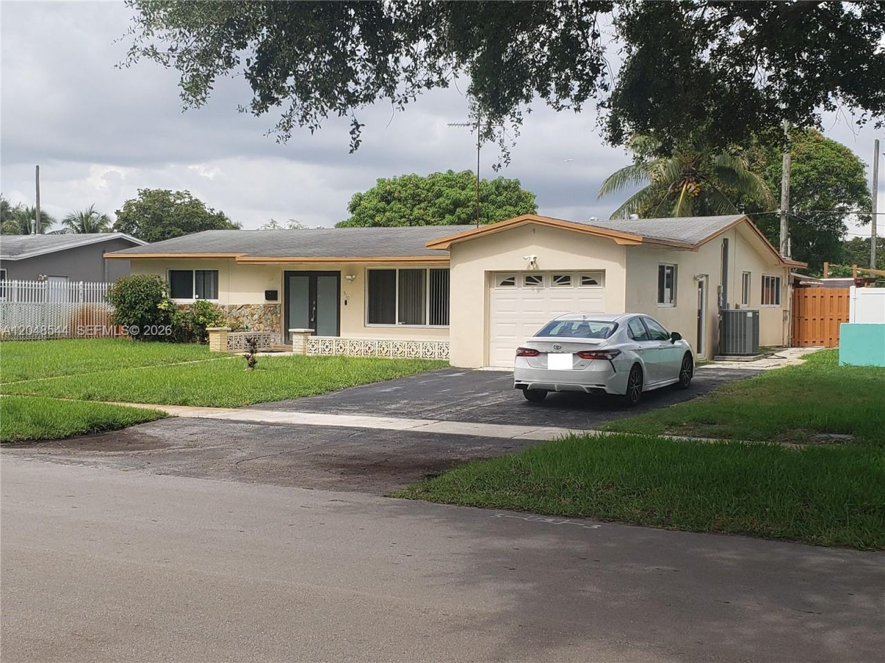 510 SW 70th Ave, Pembroke Pines, FL 33023 Photo