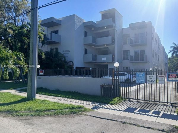 13655 NE 3rd Ct , Unit 25, North Miami, FL 33161