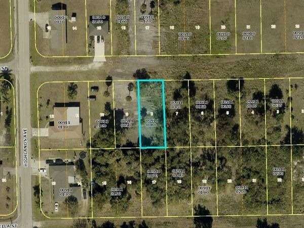 3520 Jeffcott St. , Fort Myers, FL 33916