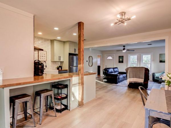 1103 Bluebonnet DR, Cedar Park, TX 78613