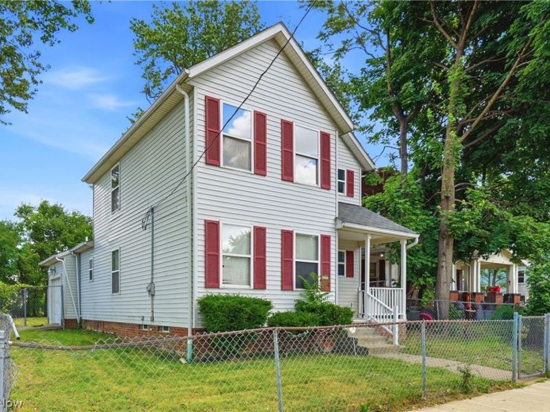 621 E 115th Street, Cleveland, OH 44108 Photo 2