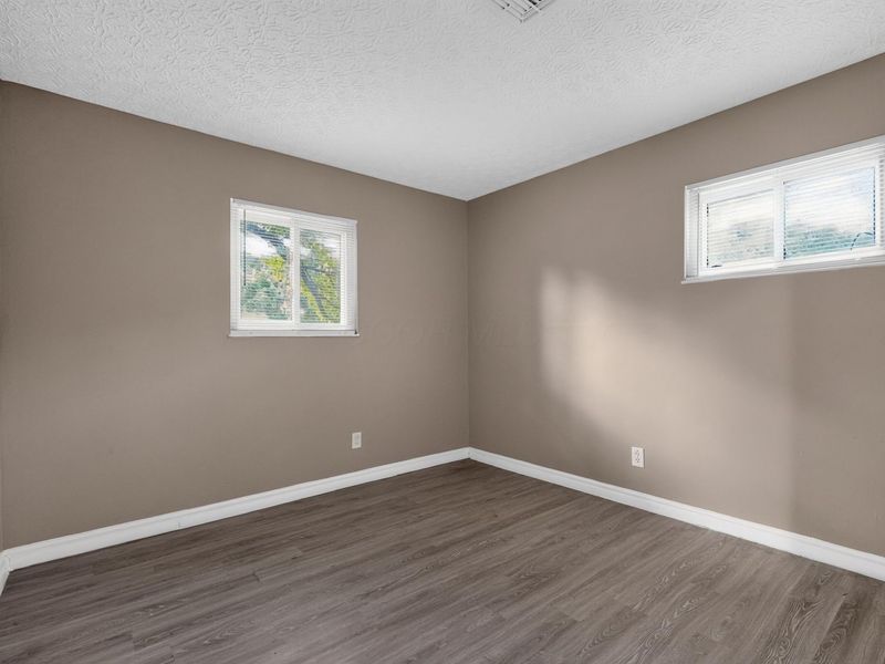 3919 Carlton Avenue, Columbus, OH 43227 Photo 14