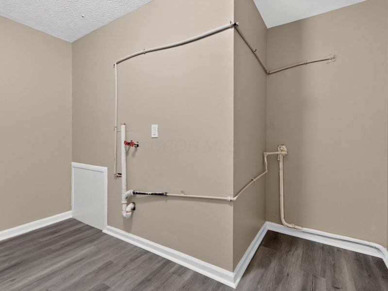 3919 Carlton Avenue, Columbus, OH 43227 Photo 16