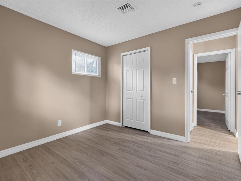 3919 Carlton Avenue, Columbus, OH 43227 Photo 21