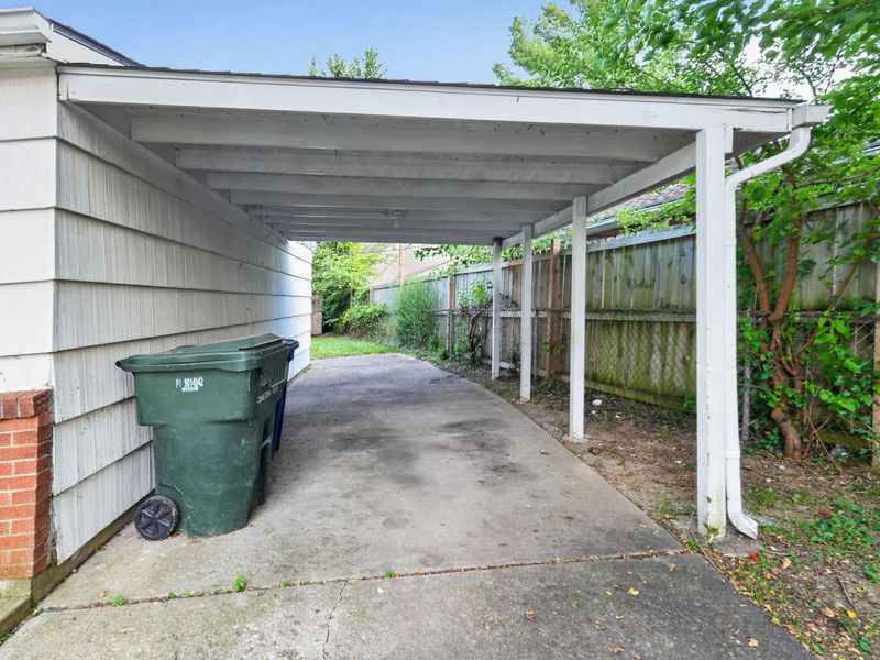 3919 Carlton Avenue, Columbus, OH 43227 Photo 6