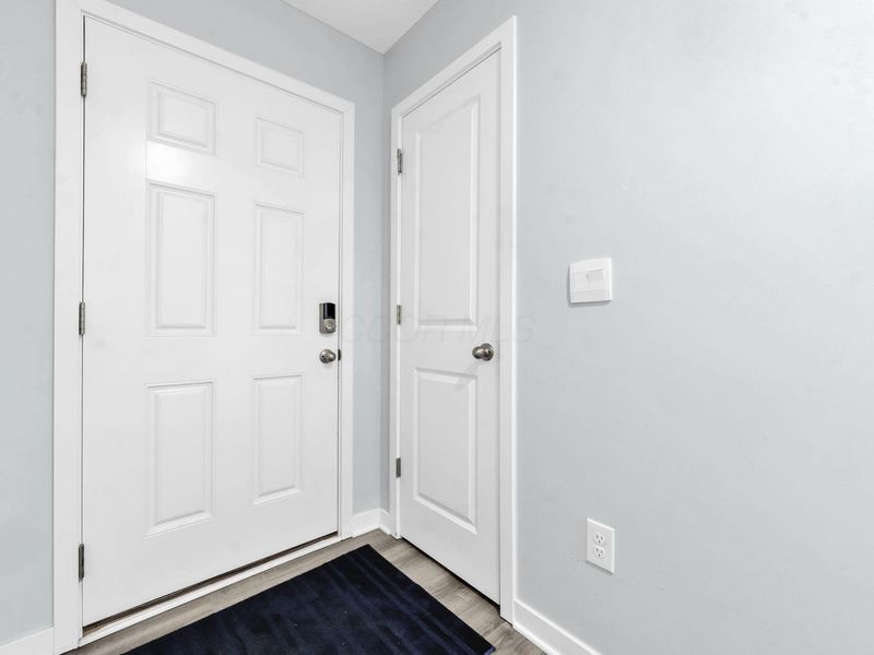 452 Saint James Gate, Newark, OH 43055 Photo 17