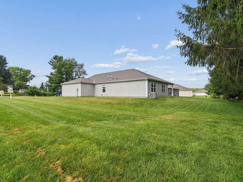 452 Saint James Gate, Newark, OH 43055 Photo 8