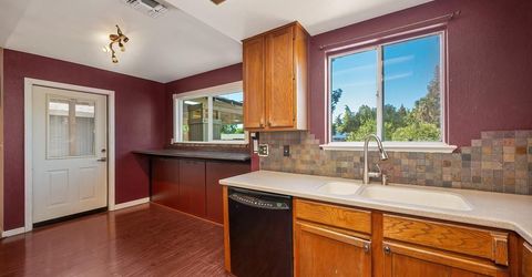 5721 Jenny Way, Loomis, CA 95650 Photo