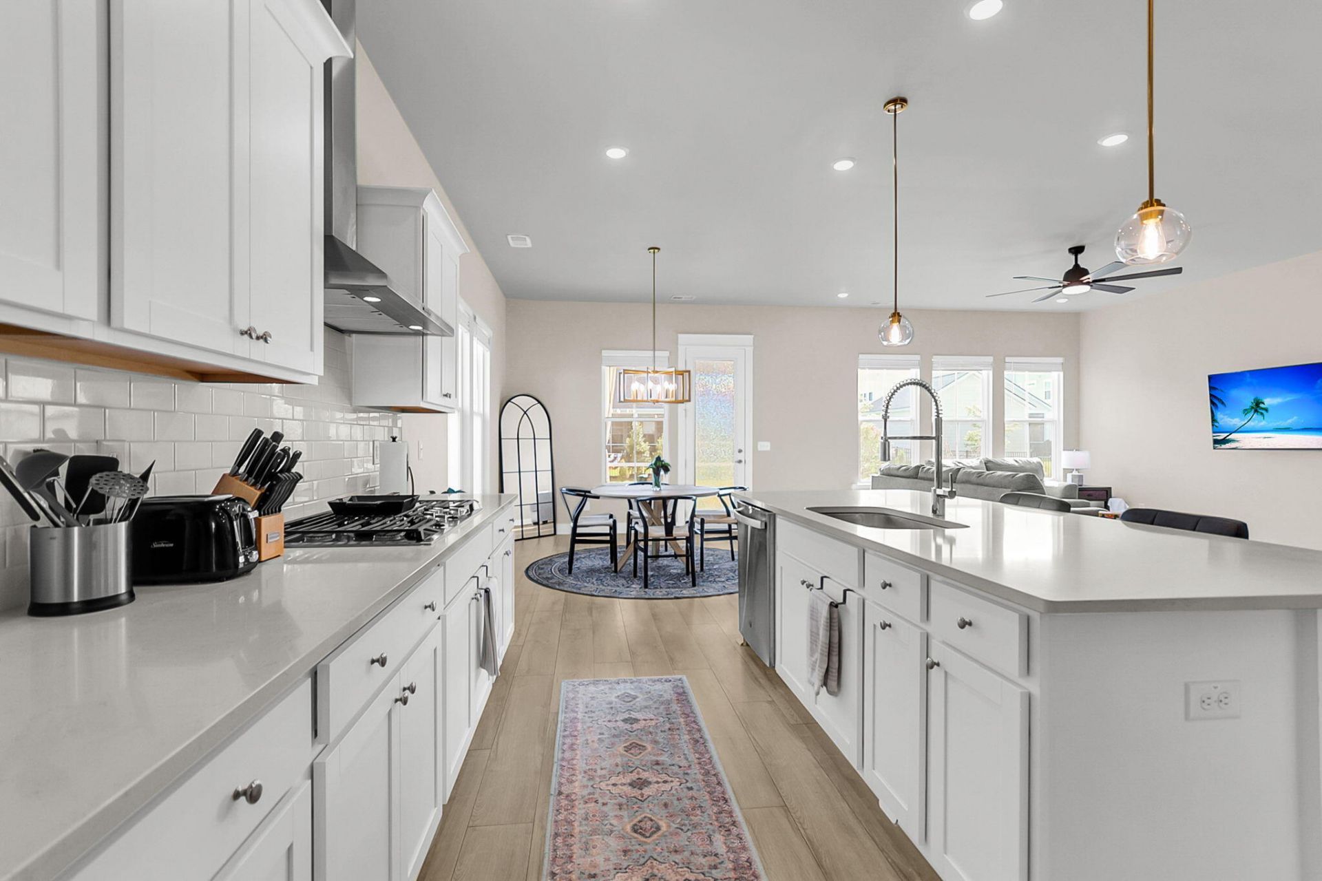 402 Parish Farms Drive Photo 11