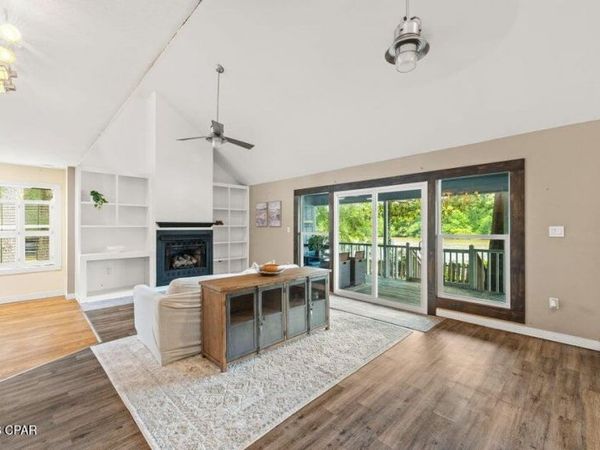 439 Big Cedar Road , Ponce De Leon, FL 32455