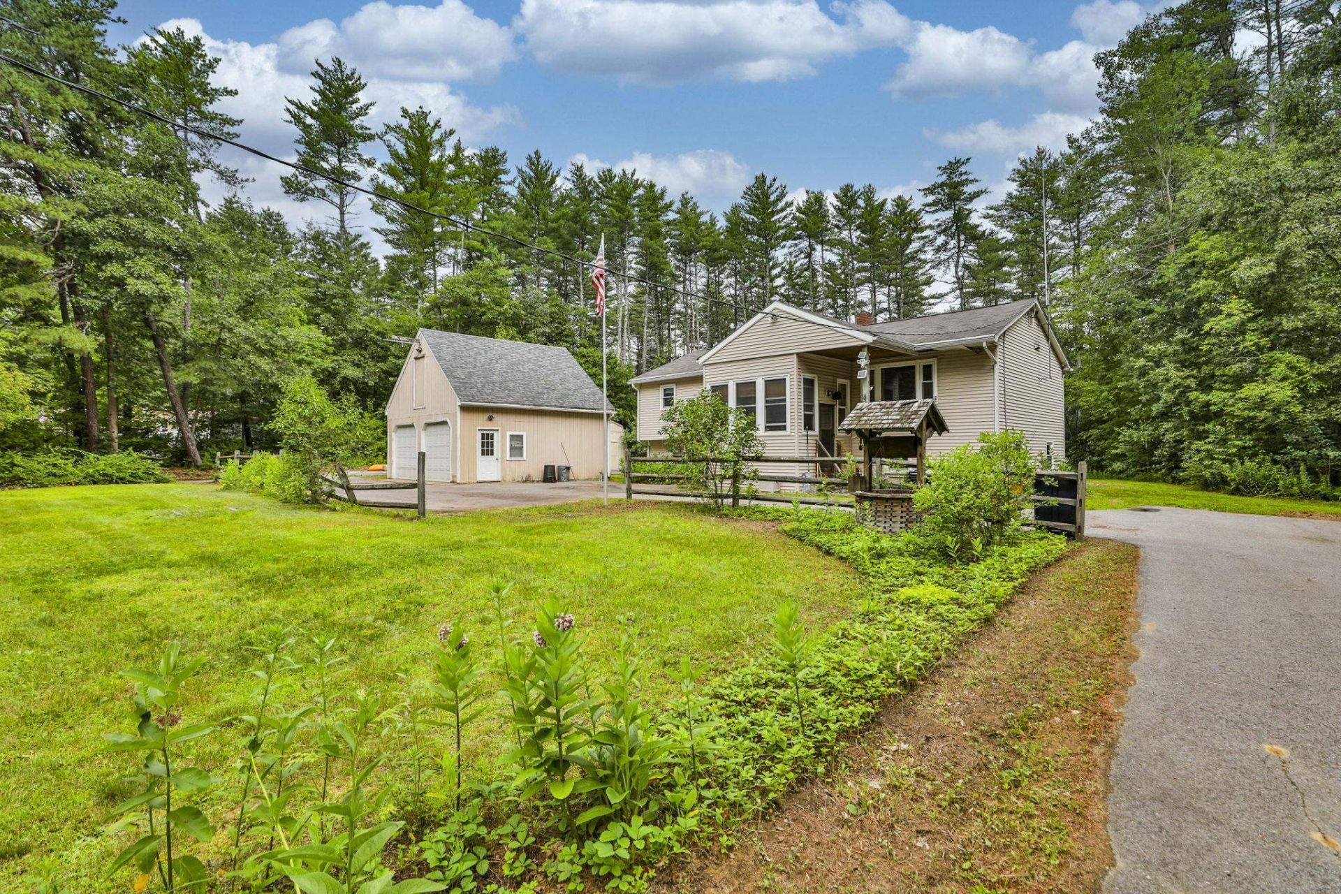 1 Martinson Lane, Allenstown, NH 03275 Main Photo