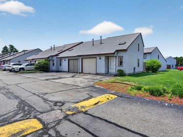 256 Stonebridge Drive, Nashua, NH 03063